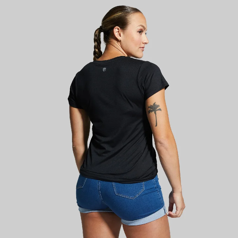 Athleisure Short Sleeve V-Neck (Black)